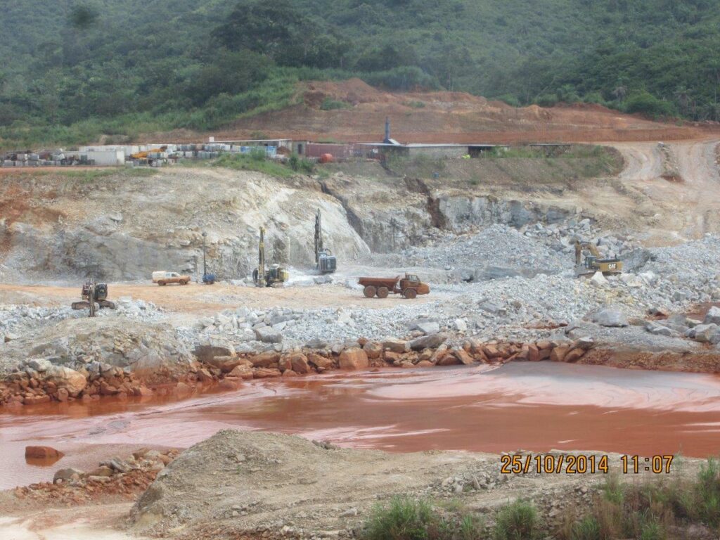 sierra leone libeira rock drill blast crushing processing quarrying